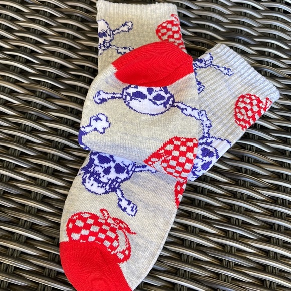 VANS “Off The Wall” Men’s socks Skulls - Picture 10 of 13